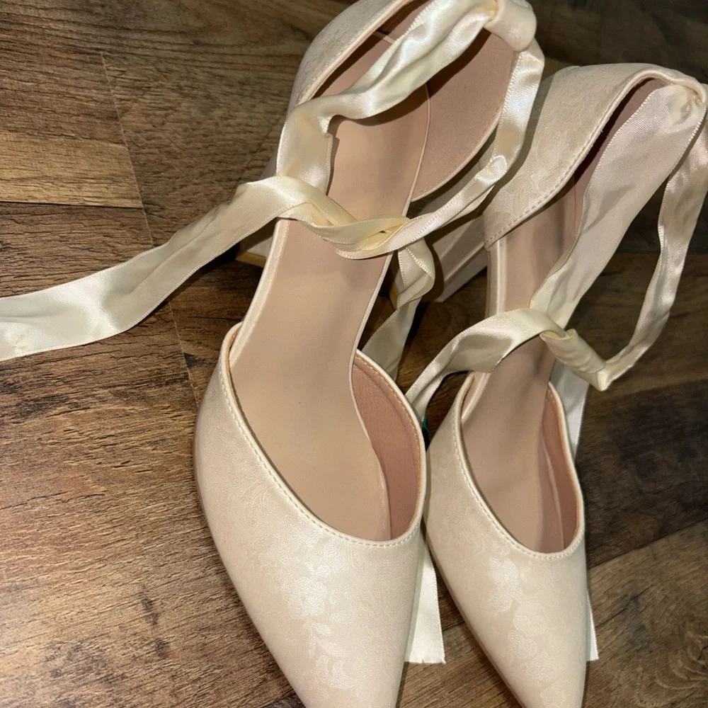 Ivory Satin Jacquard Bridal Heels with Ribbon Tie - Picture 4 of 8